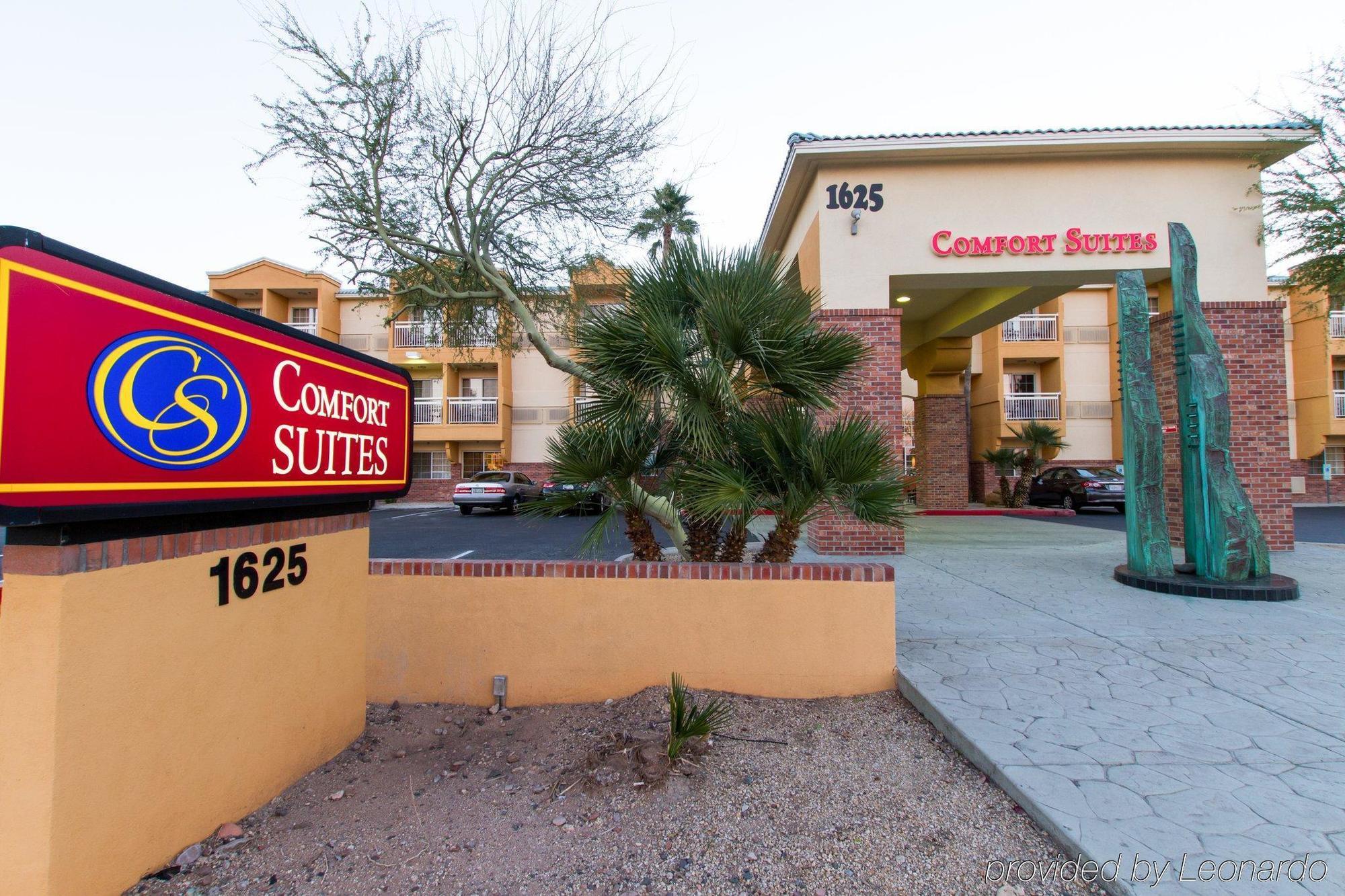 Comfort Suites Phoenix Airport Темпе Экстерьер фото